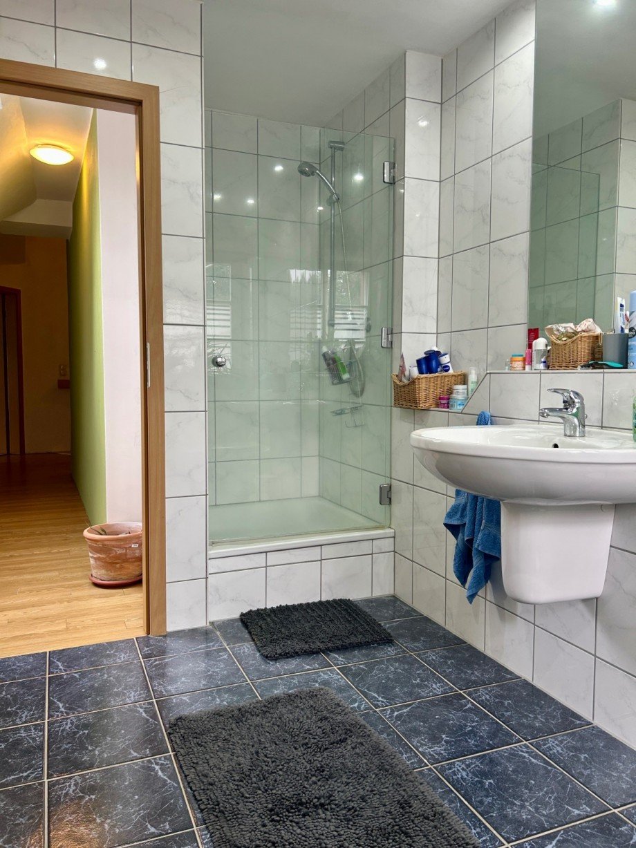 Bad Bild 2 Erdgeschosswohnung Betteldorf