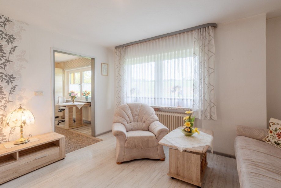 EG Wohnzimmer Einfamilienhaus Kalenborn-Scheuern