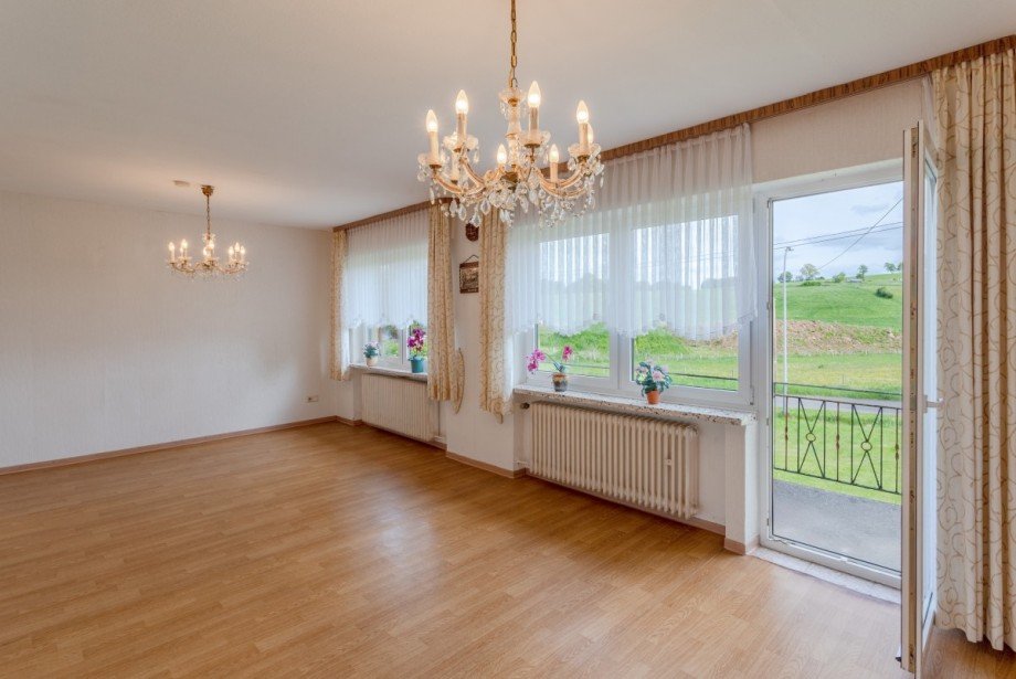OG Wohnzimmer (2) Einfamilienhaus Kalenborn-Scheuern