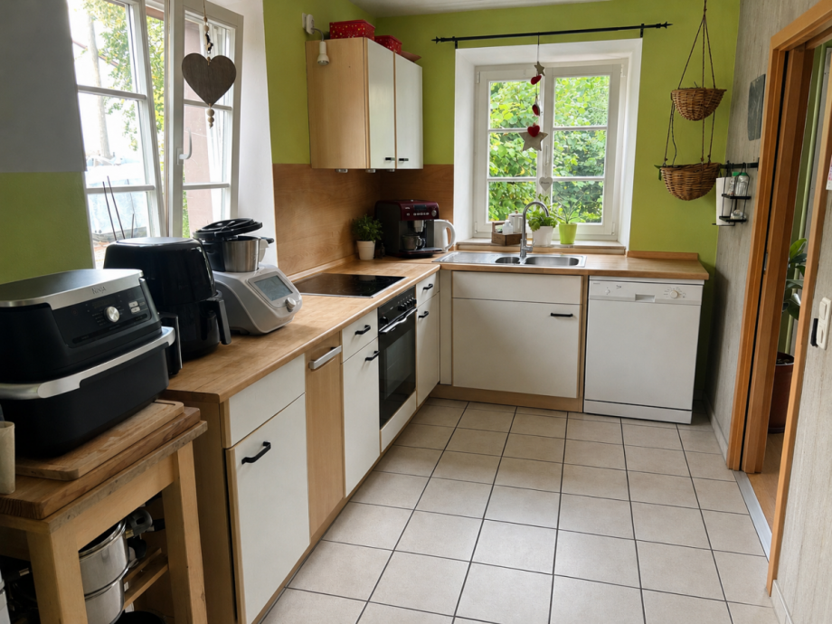Ku Erdgeschosswohnung Betteldorf