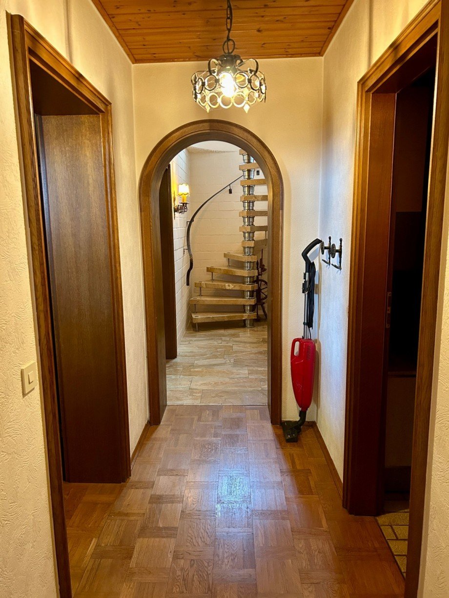 Flur UG Landhaus Gerolstein