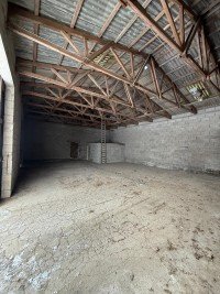 Bild (7105a1c352cc49a45a9d537a982d676c): Gro�e Lagerhalle / Werkstatt / Motorsport-Garage in Betteldorf zu vermieten