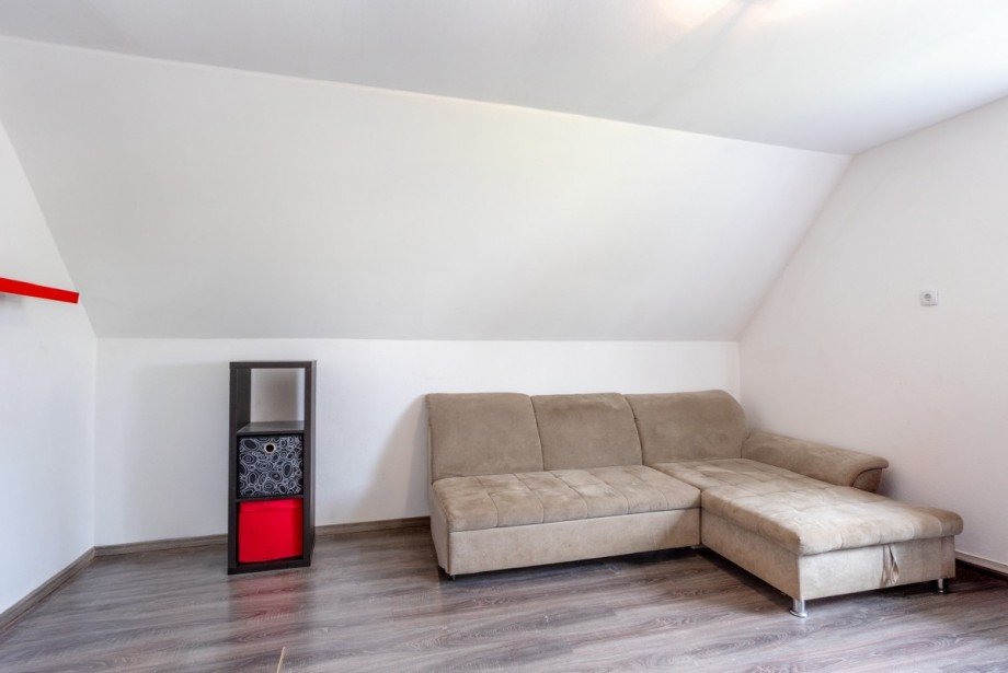 Dachgeschoss Wohnzimmer Einfamilienhaus Hillesheim