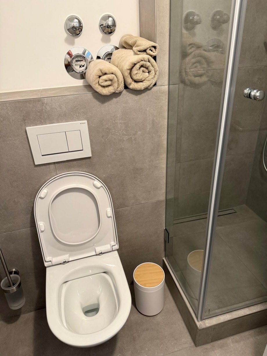 WhatsApp Image 2026-10-15 at 15.14.18 (4) Wohnung K�ln