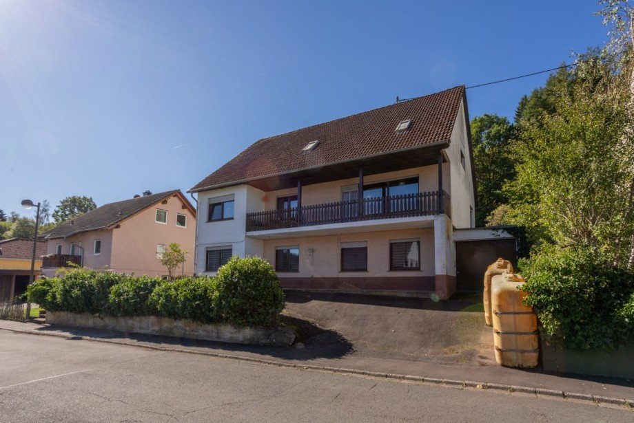 Au�enansicht Mehrfamilienhaus Birresborn