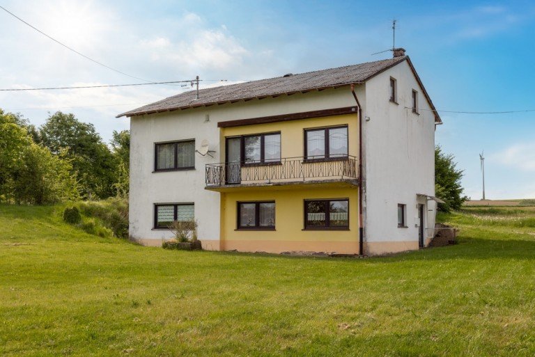 Au�enbereich mit Garten Kalenborn-Scheuern Einfamilienhaus RESERVIERT - PROVISIONSFREI am Ortsrand: Vielseitiges Idyll mit XXL-Grundst�ck & Scheune!
