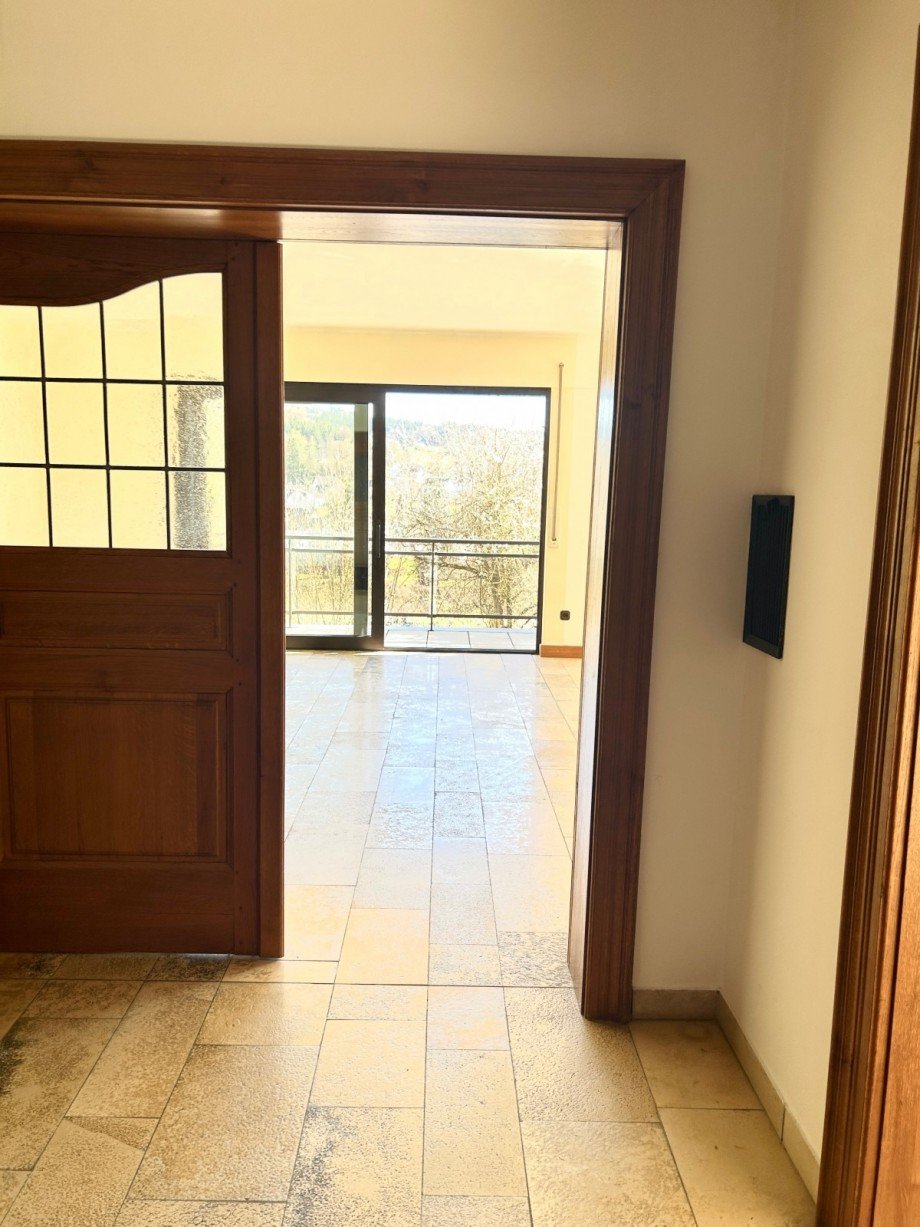 Flur und Wohnzimmer Wohnung Gerolstein