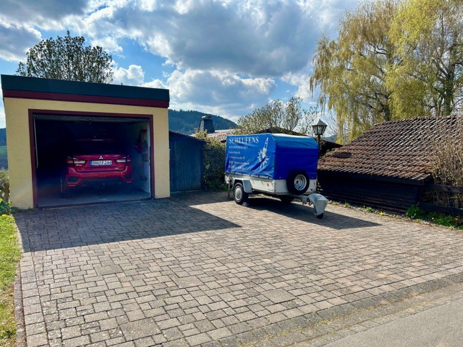 Garage und Stellpla Landhaus Gerolstein
