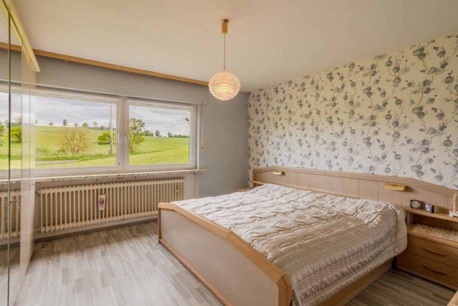 EG Schlafzimmer Einfamilienhaus Kalenborn-Scheuern
