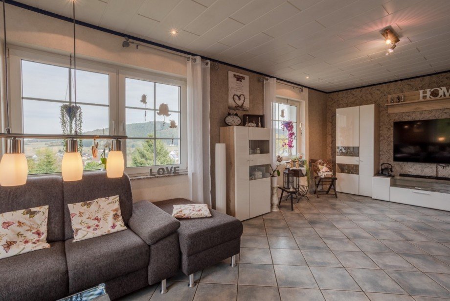Haus Wohnzimmer mit schoAussicht Einfamilienhaus Oberstadtfeld